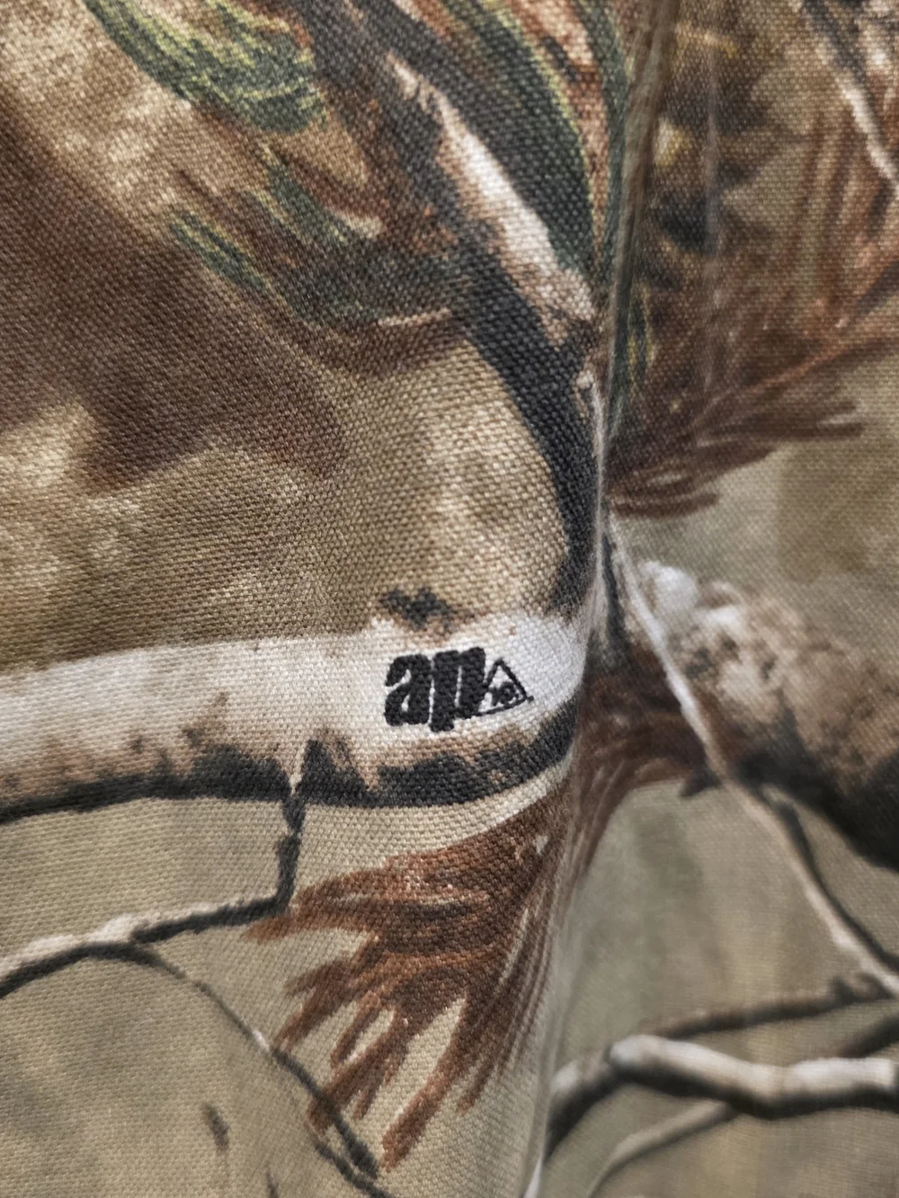 Realtree AP Camo Mens Long Sleeve Button Outdoors Hunting  2XL Gorpcore
